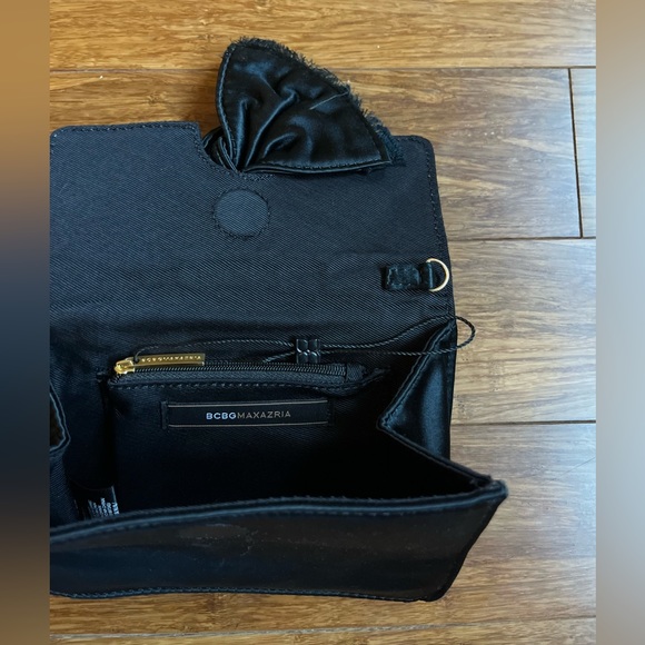 Black clutch - Picture 3 of 4